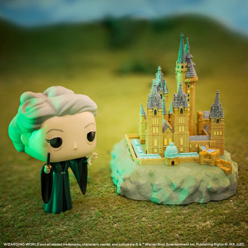 PRE-ORDEN Minerva McGonagall With Hogwarts 33 (Harry Potter) Funko Pop!
