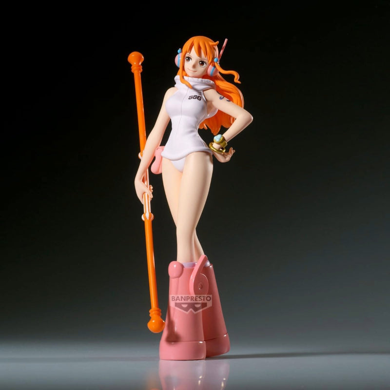Nami EGGHEAD (One Piece) - Banpresto-BANDAI Figure